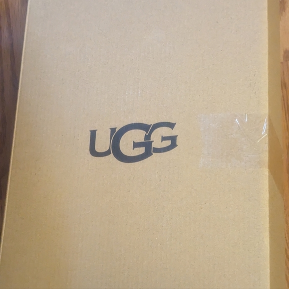 UGG Women's size 12 Cozetta Braid Embroidered Wool Slippers - Picture 14 of 16